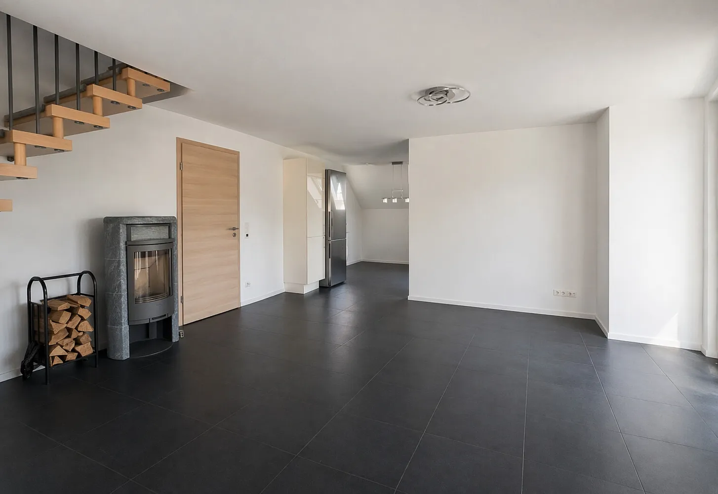 5 Zimmer Wohnung mit 140 m² in Heilbronn – Bild 2