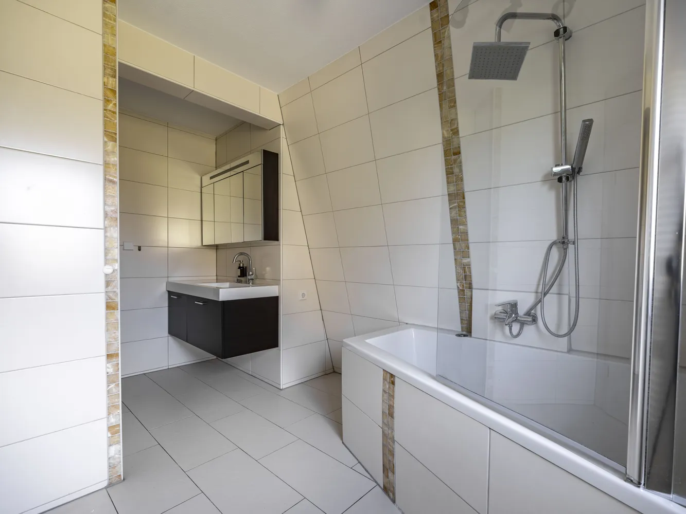 3 Zimmer Wohnung mit 112 m² in Heilbronn – Bild 11