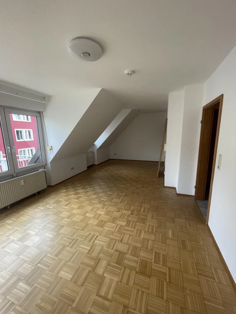 2 Zimmer Wohnung mit 50 m² in Würzburg – Bild 1