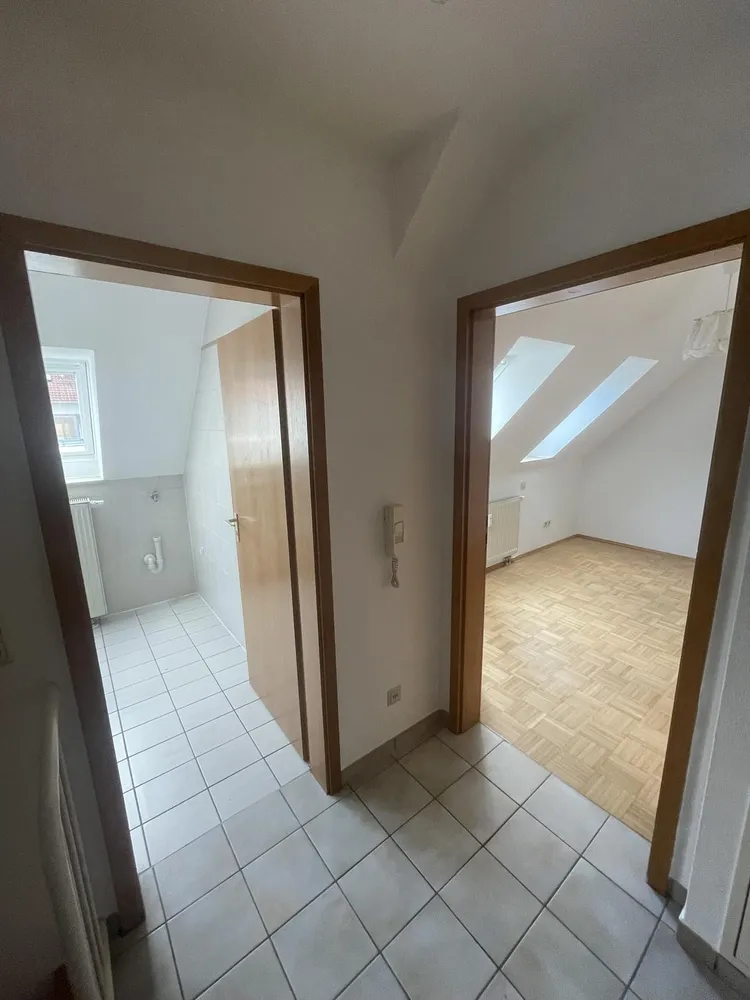 2 Zimmer Wohnung mit 50 m² in Würzburg – Bild 9