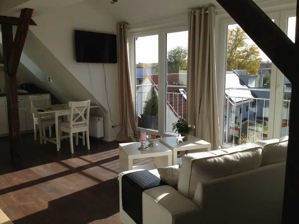 3 Zimmer Wohnung mit 90 m² in Lüneburg – Bild 1
