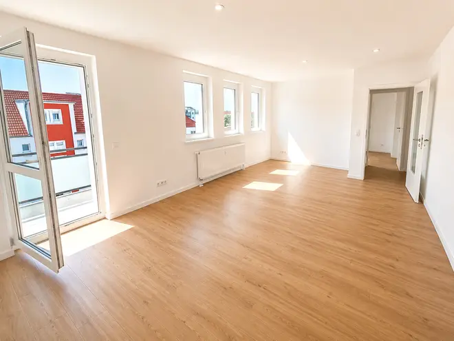 5 Zimmer Wohnung mit 116 m² in Magdeburg – Bild 2