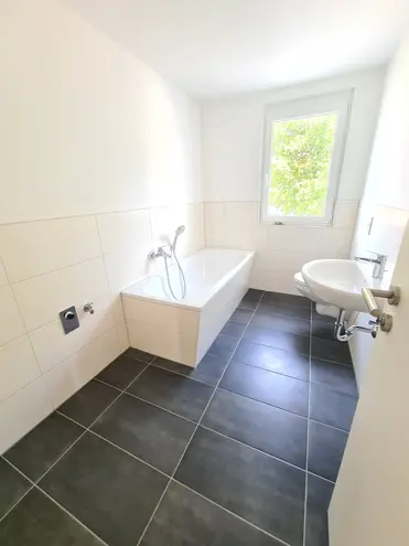5 Zimmer Wohnung mit 116 m² in Magdeburg – Bild 3