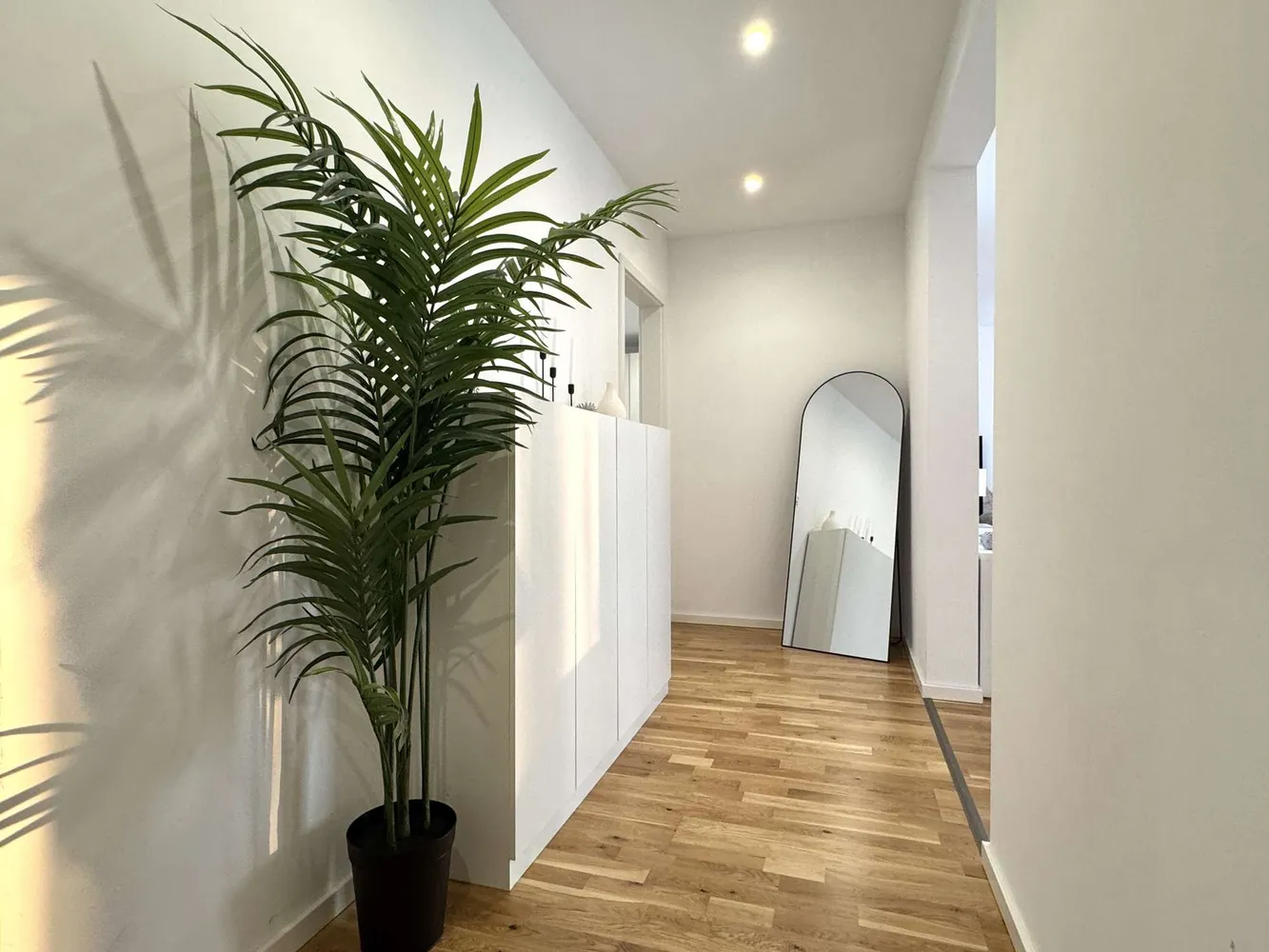 2 Zimmer Wohnung mit 125 m² in Garbsen – Bild 2