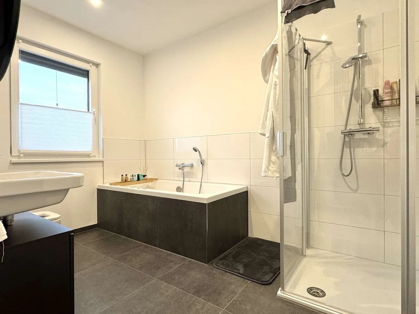 2 Zimmer Wohnung mit 125 m² in Garbsen – Bild 9