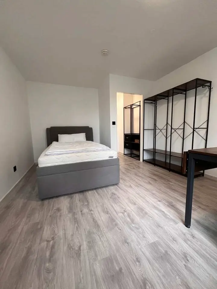 2 Zimmer Wohnung mit 29 m² in Erlangen – Bild 7