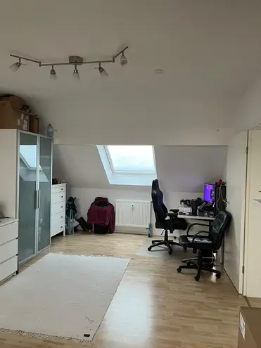 4 Zimmer Wohnung mit 100 m² in Karlsruhe – Bild 8