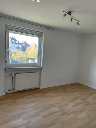 6 Zimmer Wohnung mit 82 m² in Saarbrücken – Bild 4