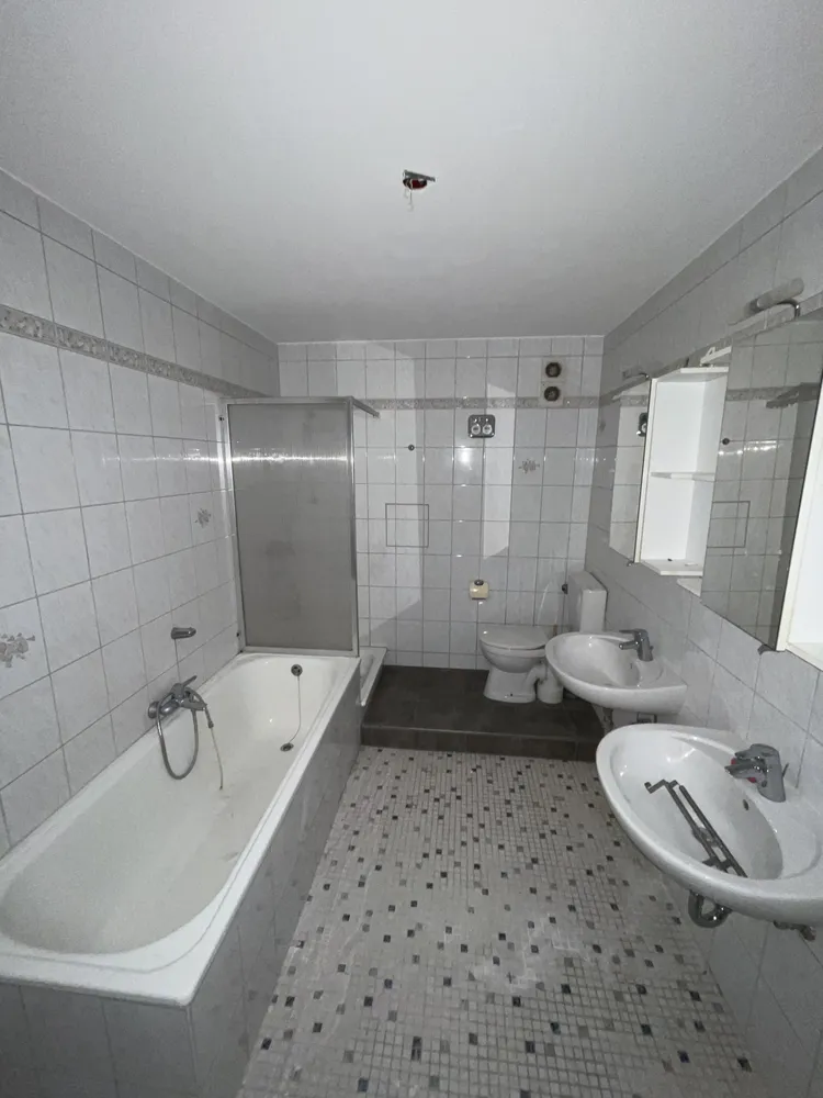 4 Zimmer Wohnung mit 109 m² in Pforzheim – Bild 6