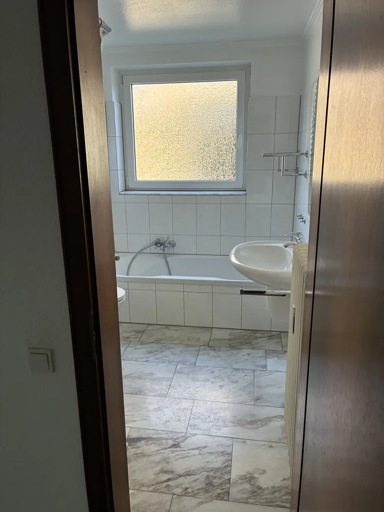 4 Zimmer Wohnung mit 130 m² in Neuss – Bild 5