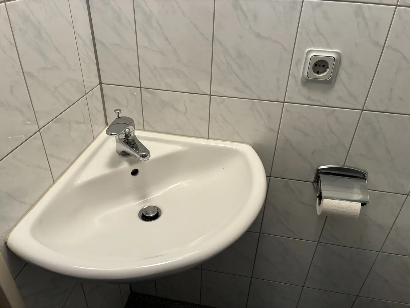4 Zimmer Wohnung mit 130 m² in Neuss – Bild 8