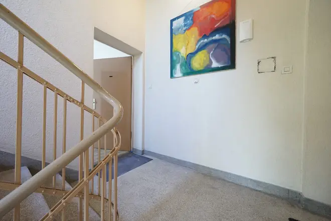 2 Zimmer Wohnung mit 75 m² in Köln – Bild 2