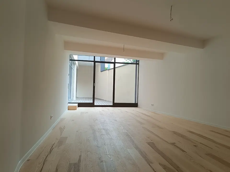 3 Zimmer Wohnung mit 130 m² in Würzburg – Bild 2