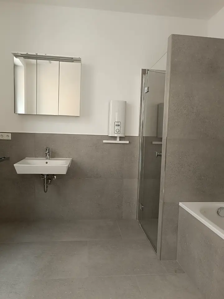 3 Zimmer Wohnung mit 130 m² in Würzburg – Bild 5