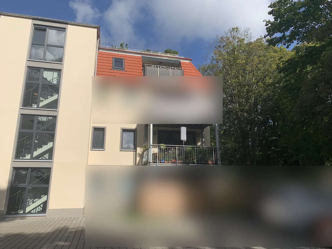 4 Zimmer Wohnung mit 100 m² in Dresden – Bild 1