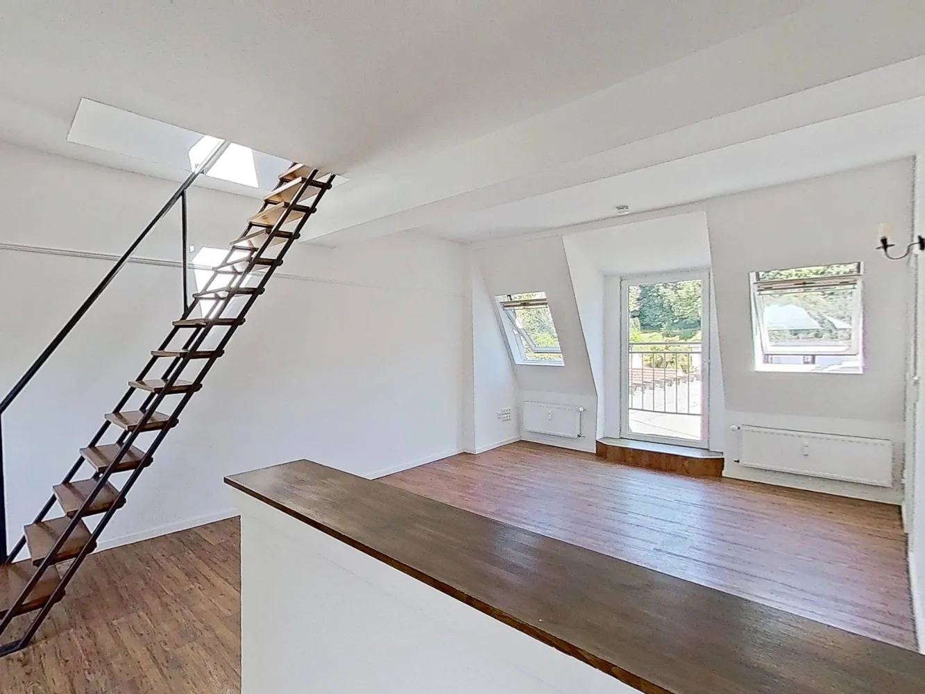 4 Zimmer Wohnung mit 85 m² in Flensburg – Bild 2