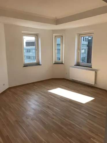 2 Zimmer Wohnung mit 78 m² in Neuss – Bild 1