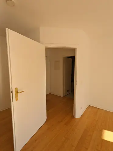 2 Zimmer Wohnung mit 73 m² in München – Bild 4