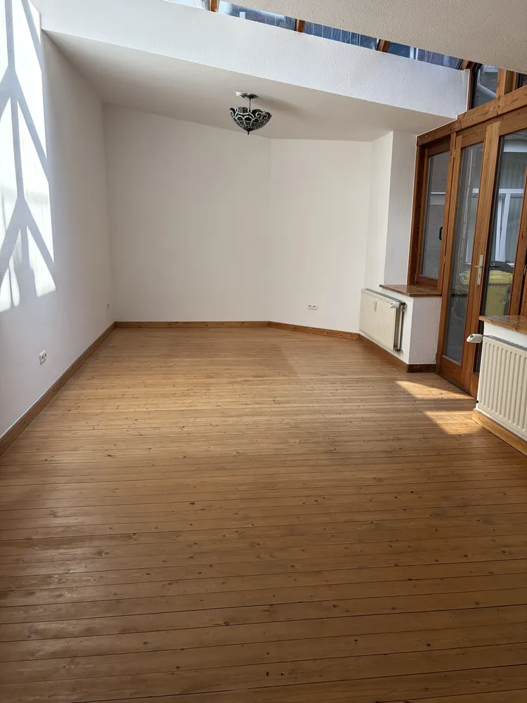 3 Zimmer Wohnung mit 107 m² in Aachen – Bild 2