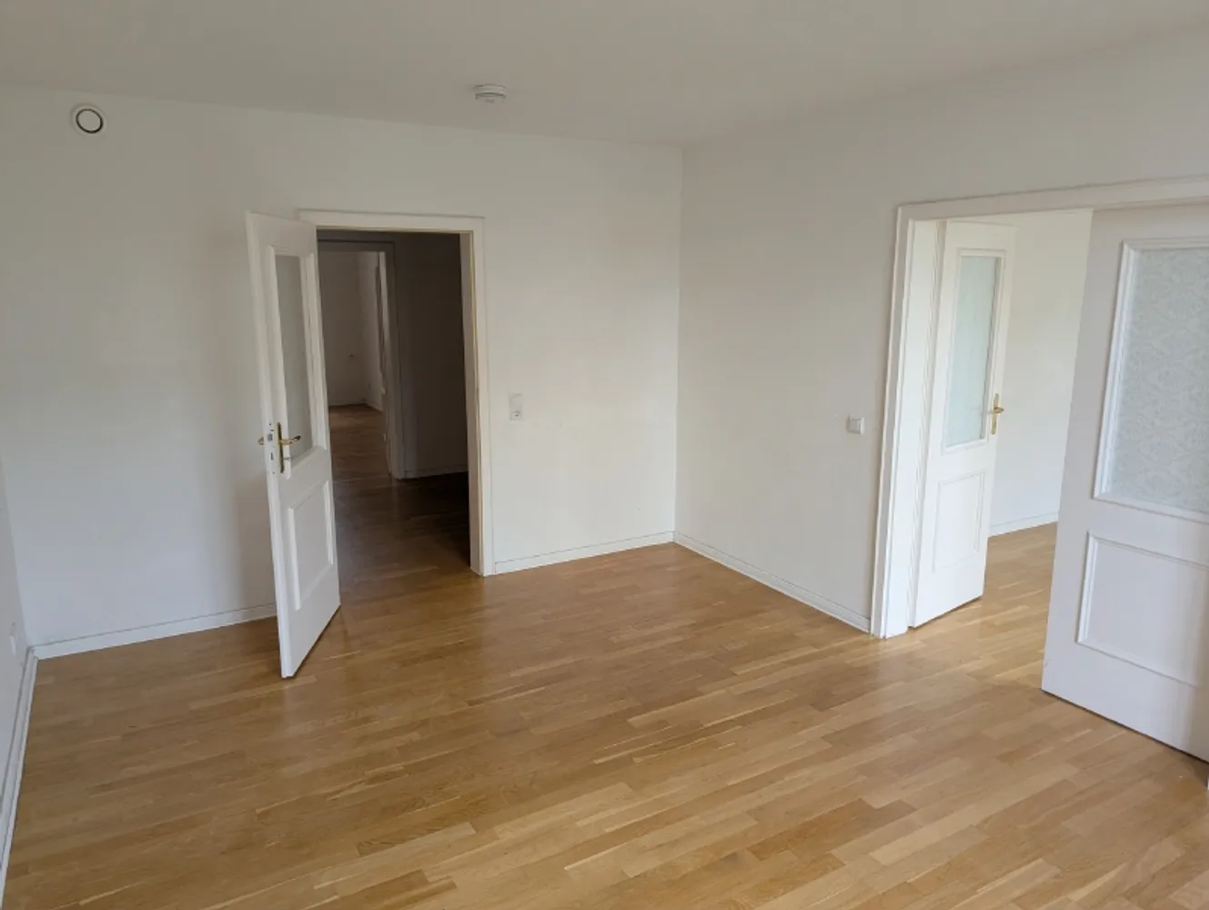 4 Zimmer Wohnung mit 105 m² in Dresden – Bild 4