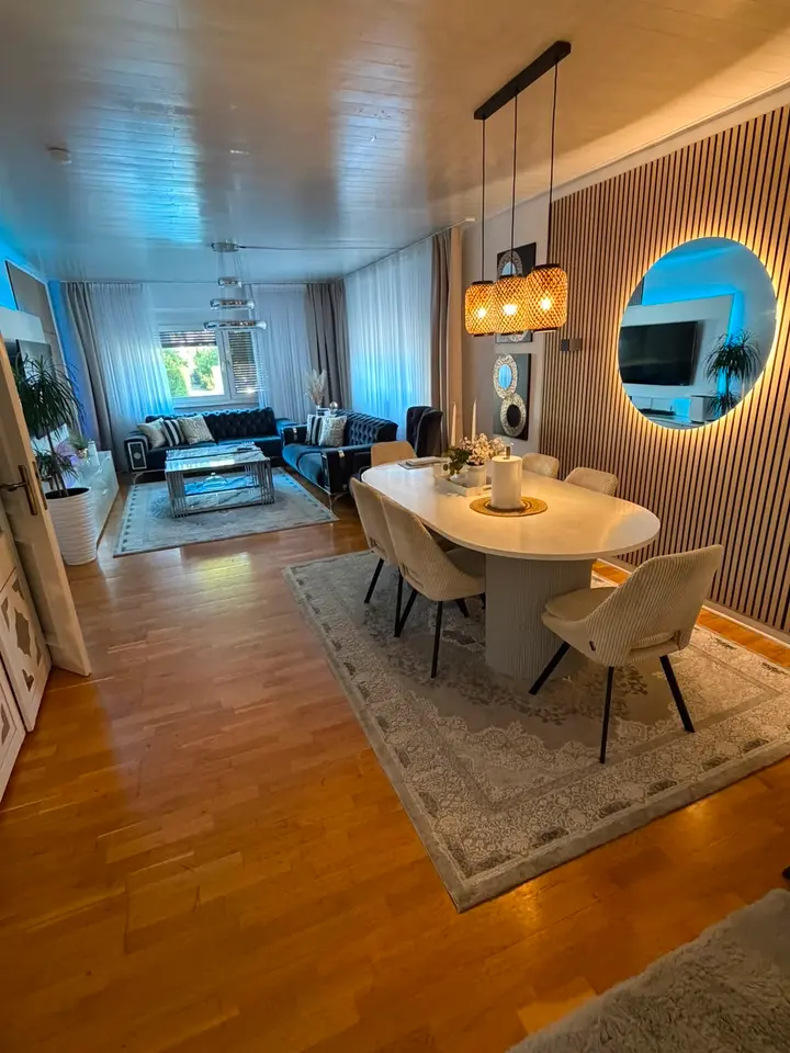 4 Zimmer Wohnung mit 110 m² in Leverkusen – Bild 1