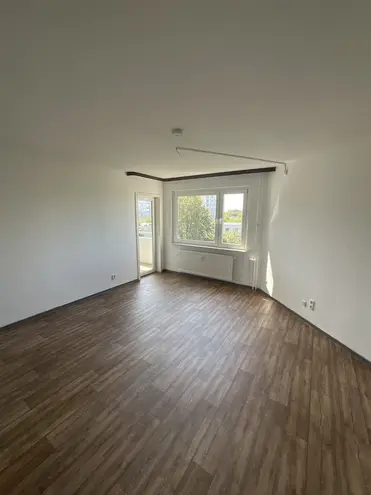 3 Zimmer Wohnung mit 82 m² in Kiel – Bild 1
