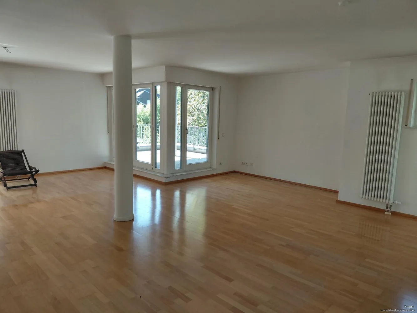 4 Zimmer Wohnung mit 170 m² in Karlsruhe – Bild 2