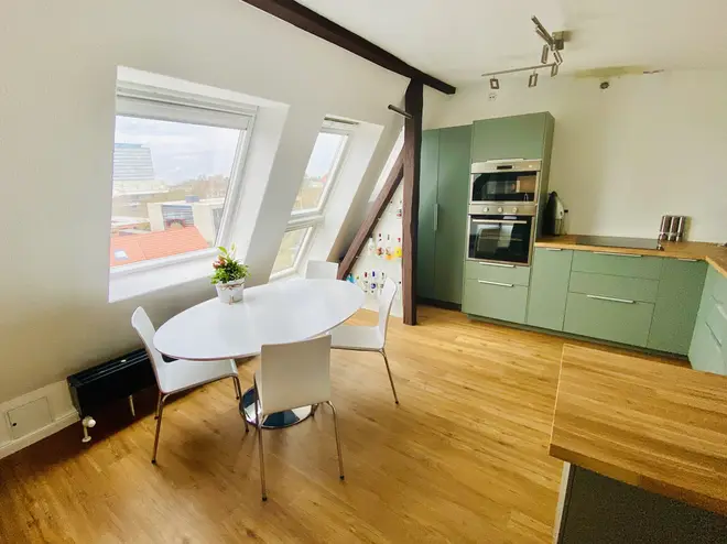 2 Zimmer Wohnung mit 65 m² in Kiel – Bild 1