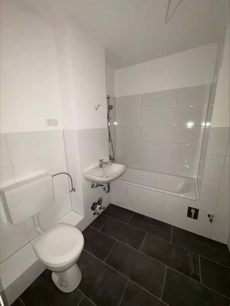 3 Zimmer Wohnung mit 80 m² in Emden – Bild 7