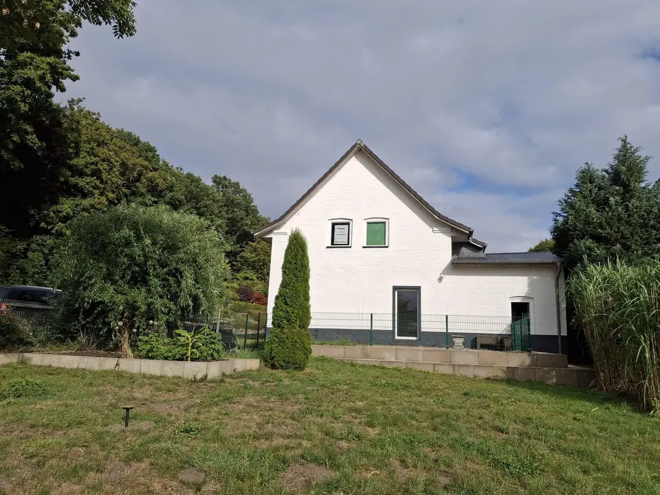 4 Zimmer Haus mit 114 m² in Neumünster – Bild 2