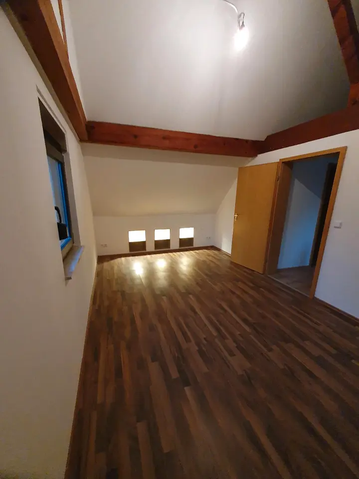 5 Zimmer Wohnung mit 110 m² in Pforzheim – Bild 6