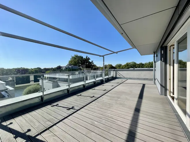 3 Zimmer Wohnung mit 116 m² in Berlin – Bild 2
