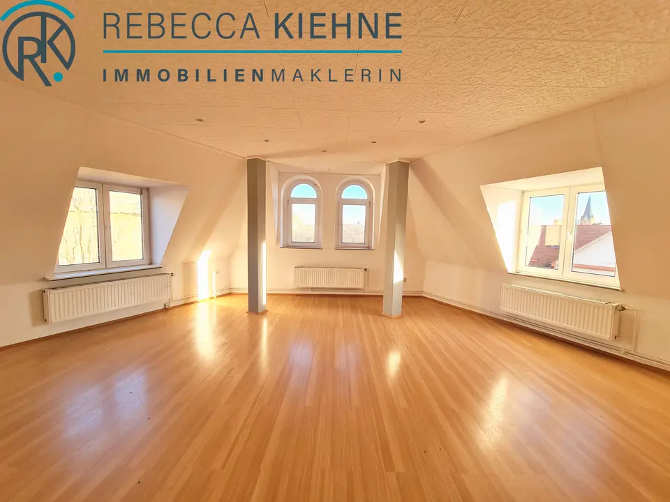 4 Zimmer Wohnung mit 110 m² in Halle (Saale) – Bild 5