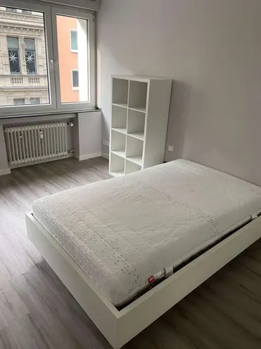 1 Zimmer Wohnung mit 25 m² in Köln – Bild 5