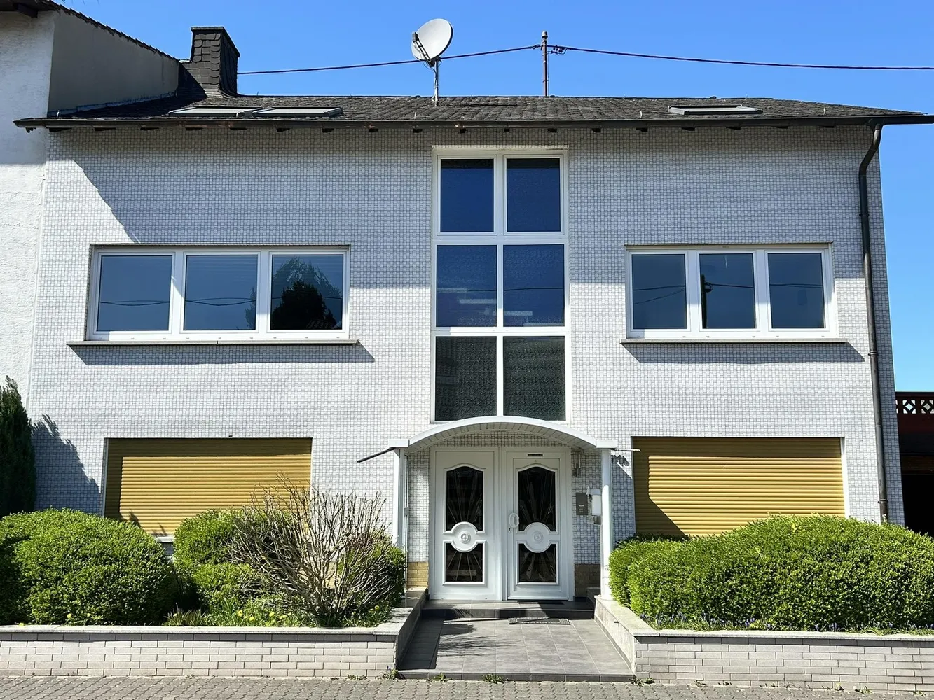 4 Zimmer Wohnung mit 111 m² in Saarbrücken – Bild 1