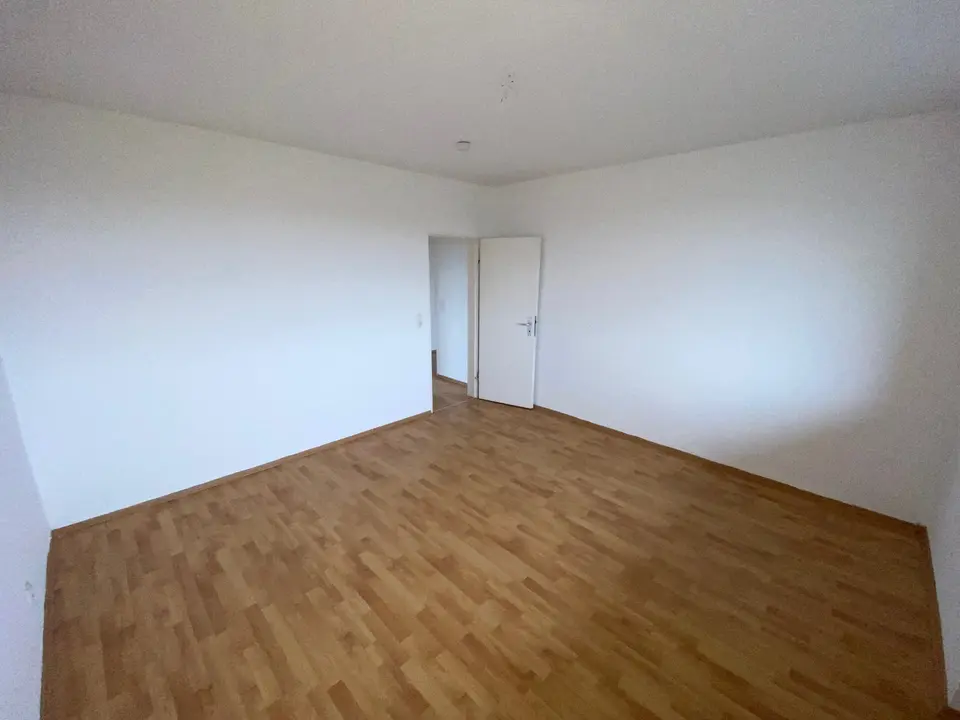 4 Zimmer Wohnung mit 86 m² in Bottrop – Bild 3