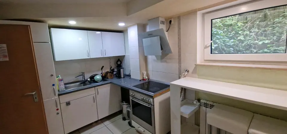 WG-Zimmer mit 156 m² in Tübingen – Bild 8