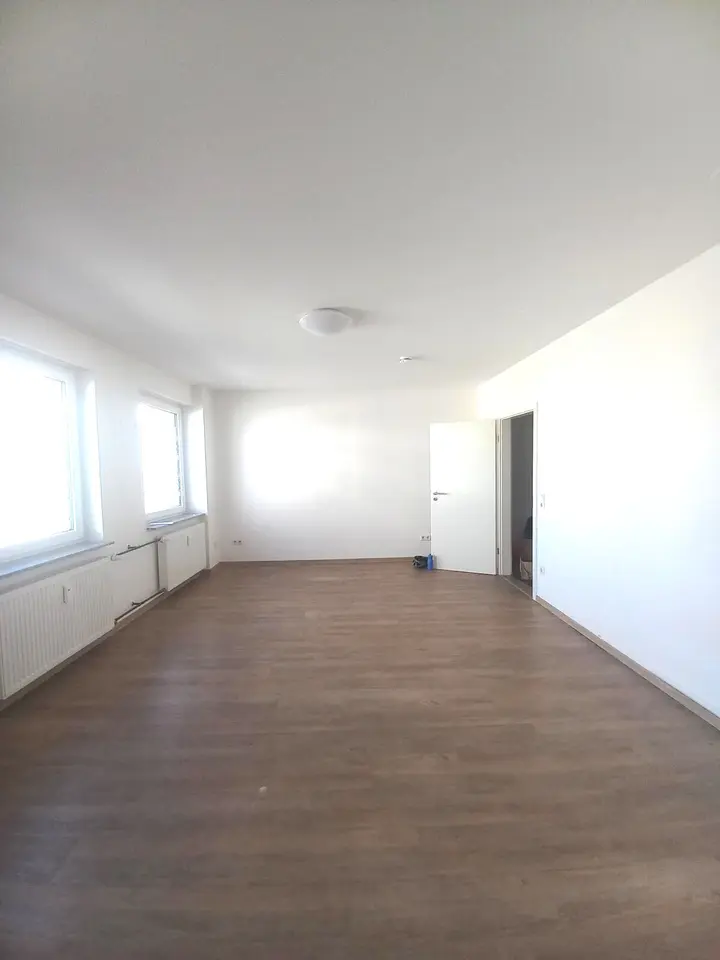 2 Zimmer Wohnung mit 50 m² in Saarbrücken – Bild 3
