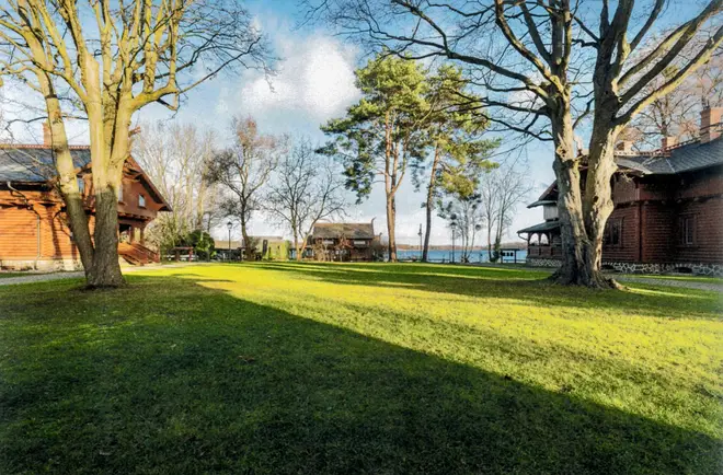 4 Zimmer Wohnung mit 164 m² in Potsdam – Bild 2