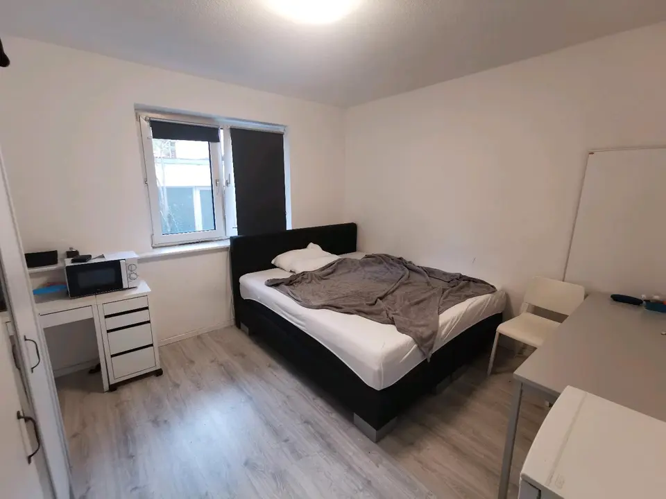 WG-Zimmer mit 12 m² in Düsseldorf – Bild 2