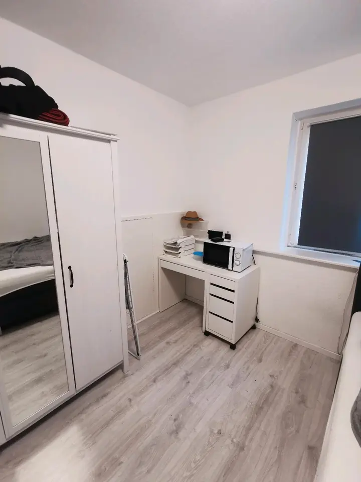 WG-Zimmer mit 12 m² in Düsseldorf – Bild 4