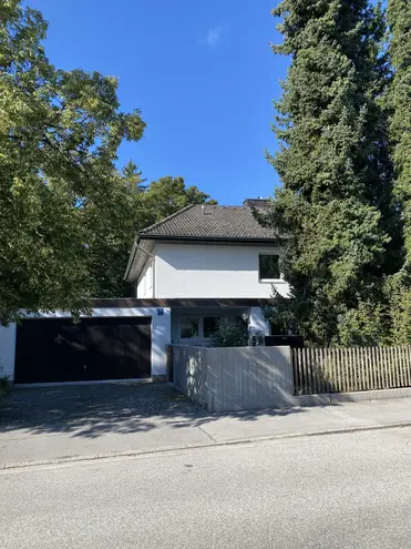 6 Zimmer Haus mit 160 m² in München – Bild 1