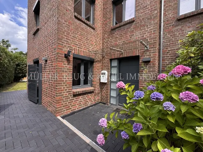 6 Zimmer Haus mit 210 m² in Hamburg – Bild 3
