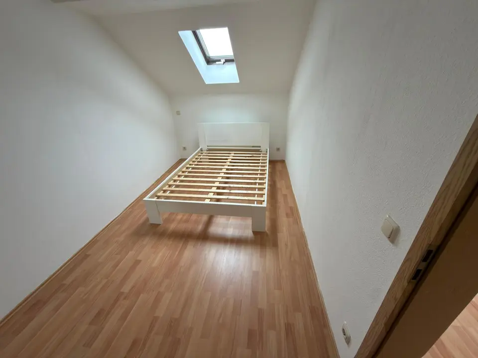 2 Zimmer Wohnung mit 60 m² in Gera – Bild 2