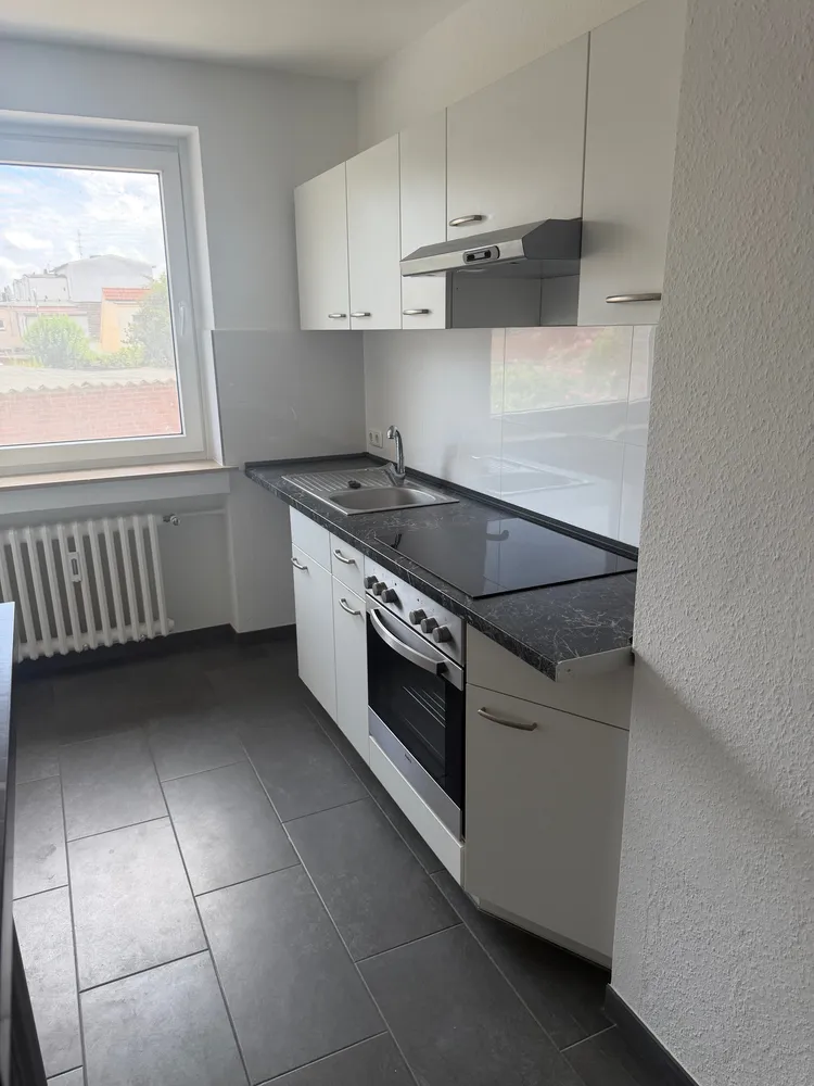 3 Zimmer Wohnung mit 77 m² in Lübeck – Bild 1
