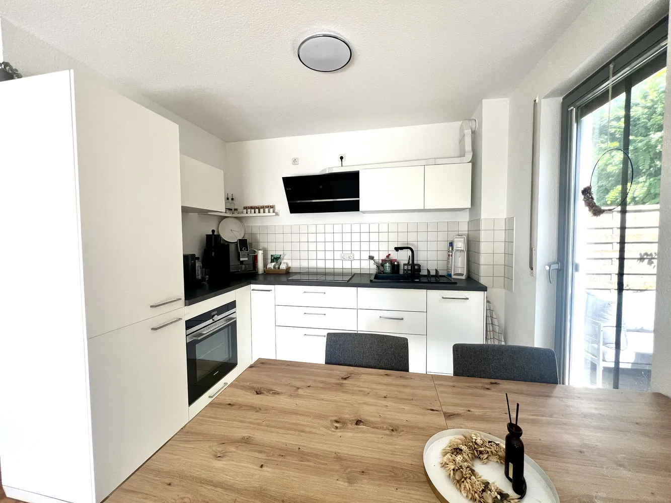 2 Zimmer Wohnung mit 60 m² in Aachen – Bild 2