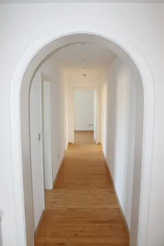 5 Zimmer Wohnung mit 200 m² in Wiesbaden – Bild 3