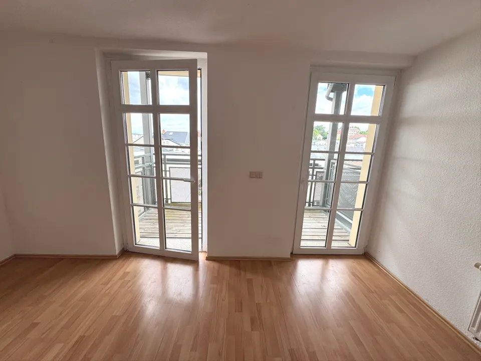 2 Zimmer Wohnung mit 66 m² in Gera – Bild 3