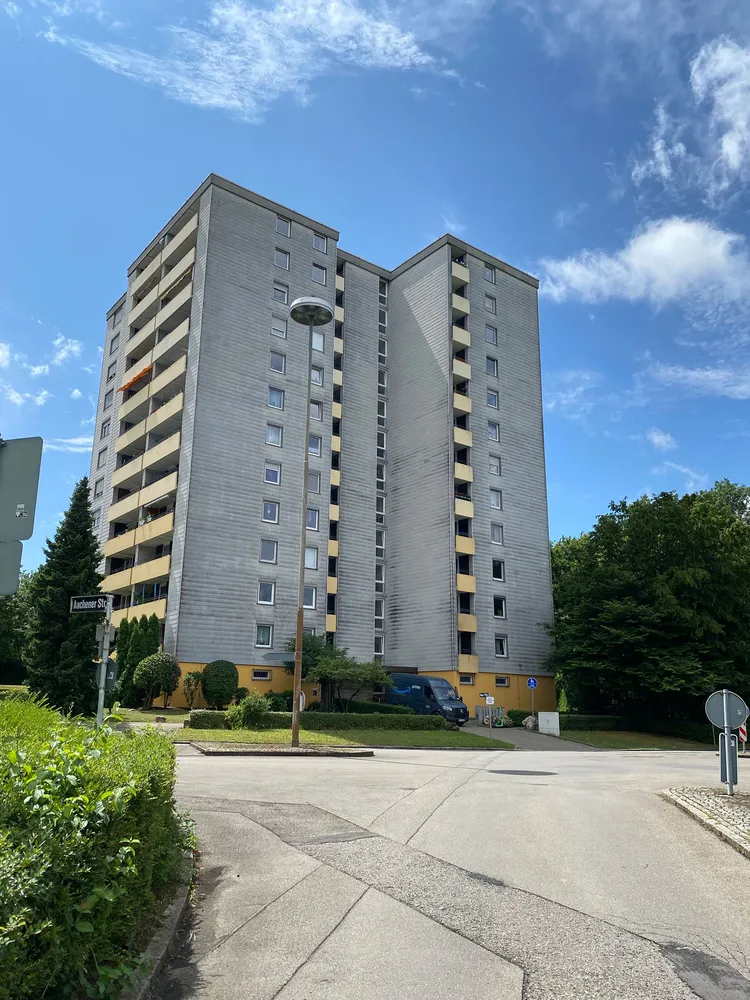 5 Zimmer Wohnung mit 125 m² in Reutlingen – Bild 11