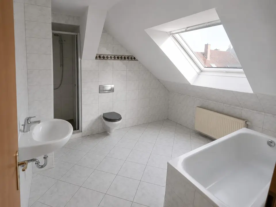 3 Zimmer Wohnung mit 103 m² in Erfurt – Bild 5